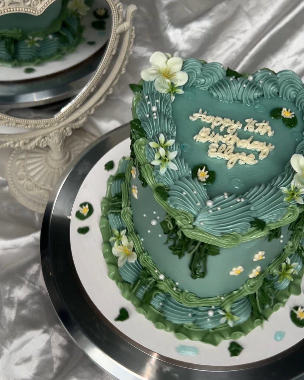 Custom Vintage Cake