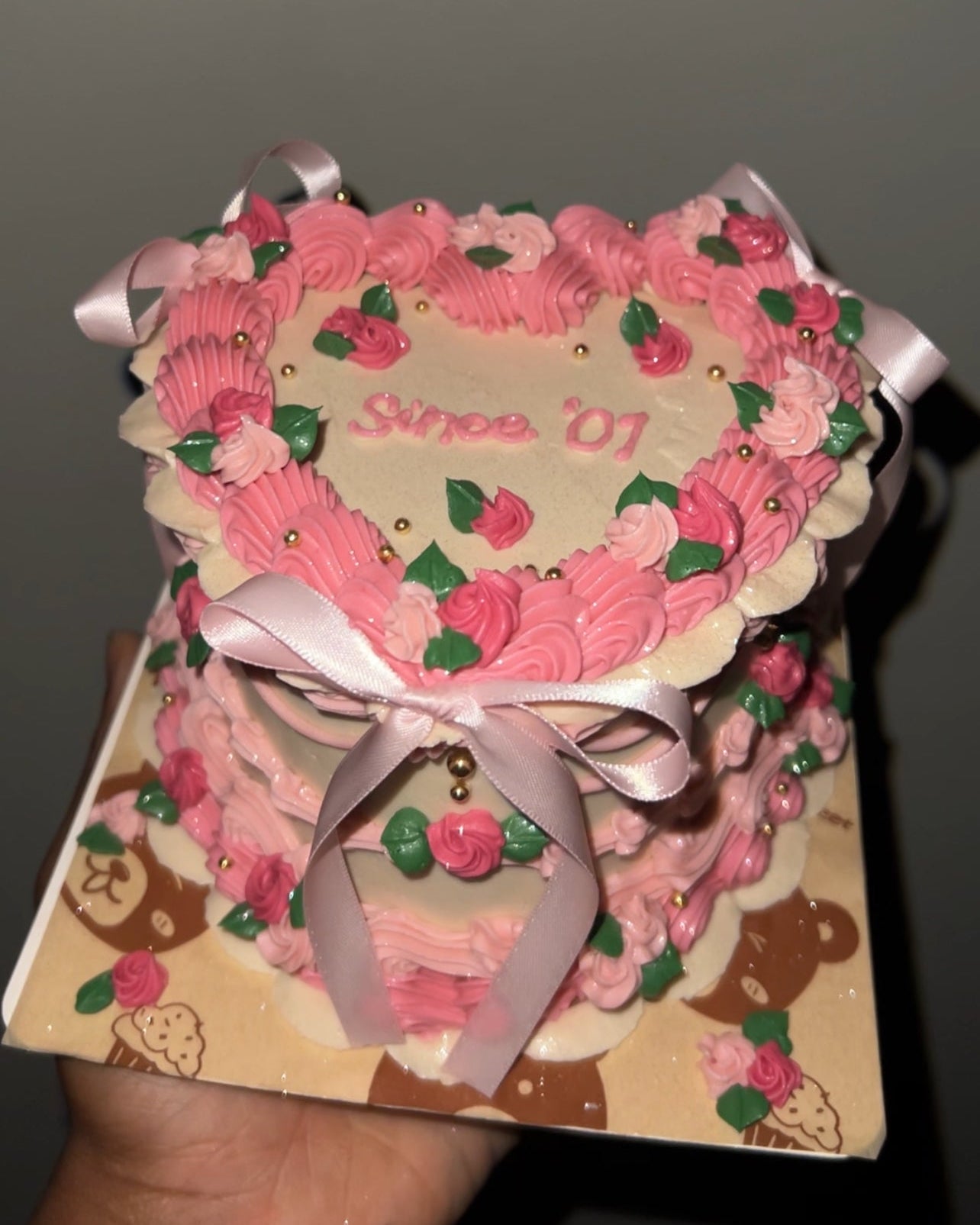 Mini Vintage Cake (Feeds 1-3)