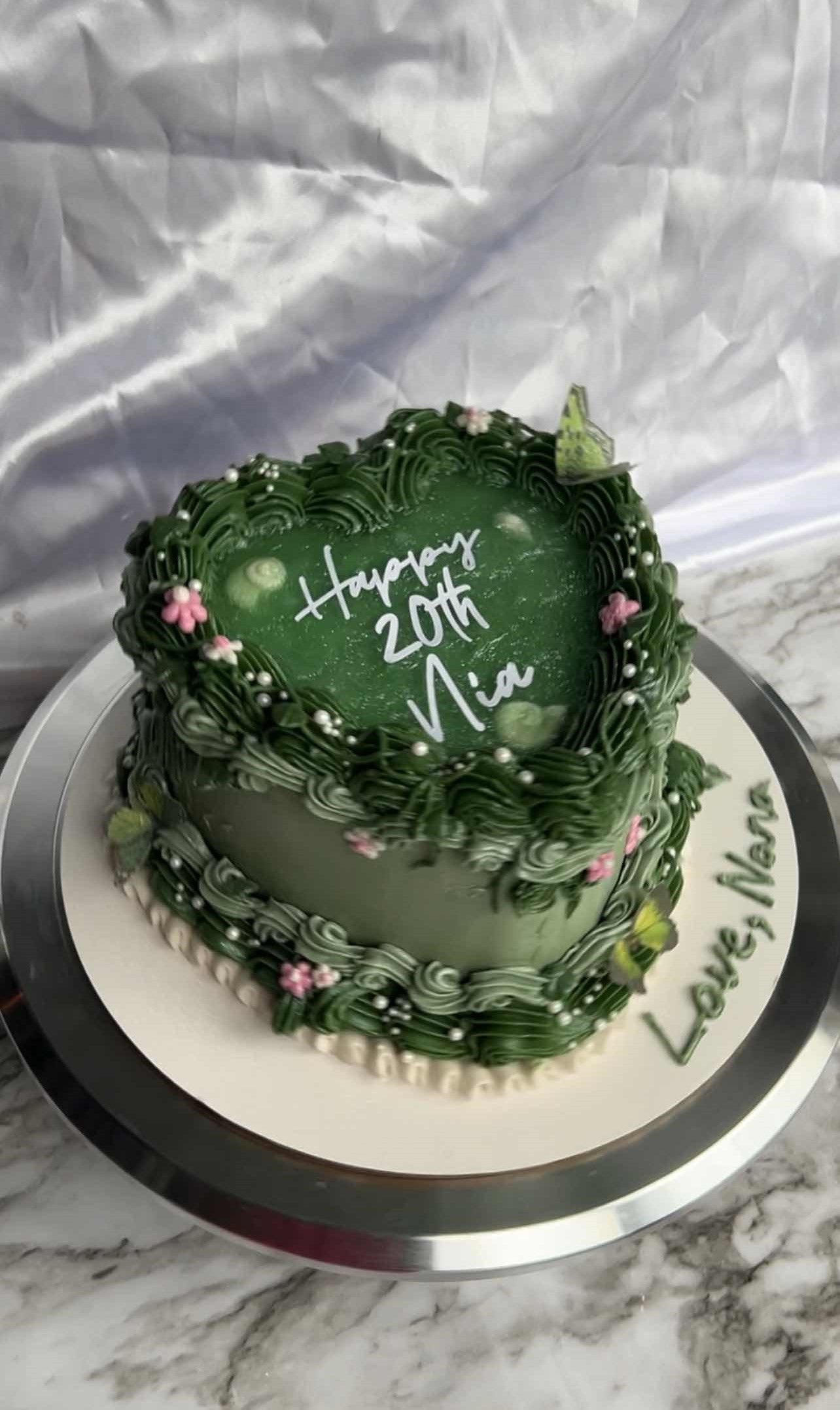 Custom Vintage Cake